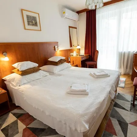 Helios 3* Budapest