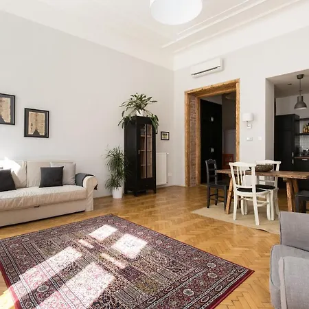 Apartment King Rustik & *