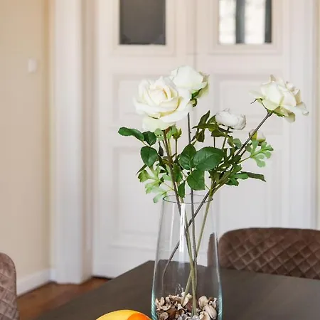 Apartment Andrassy Heritage *
