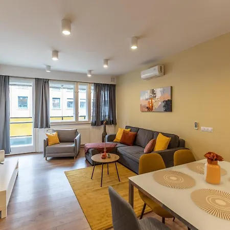 Apartment Gems Of - Tiger Eye Budapest