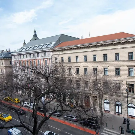 Apartment Andrassy Heritage