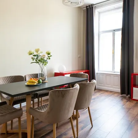 Andrassy Heritage *