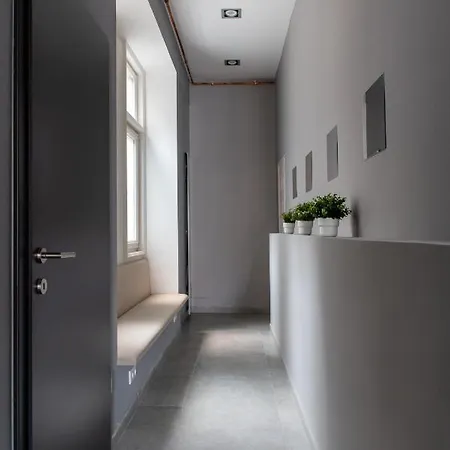 Andrassy Heritage Apartment Budapest
