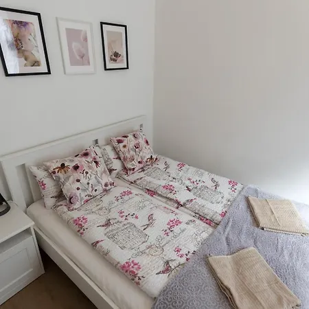 Emily's Lovely Place Διαμέρισμα Βουδαπέστη