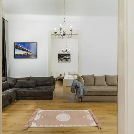 Real Wesselenyi Apartmán *