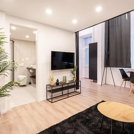 Apartmán D24 - Historic Quarter Design Loft - Location By Bqa *
