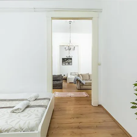 Apartmán Real Wesselenyi
