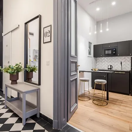 E32 - Oktogon Panorama Suite - Best Location - By Bqa Budapest