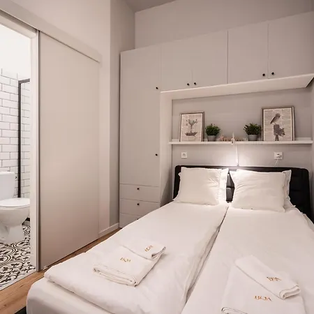 E32 - Oktogon Panorama Suite - Best Location - By Bqa * Budapest