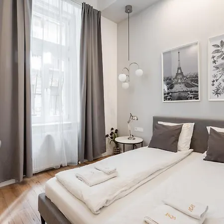 Apartman E32 - Oktogon Panorama Suite - Best Location - By Bqa