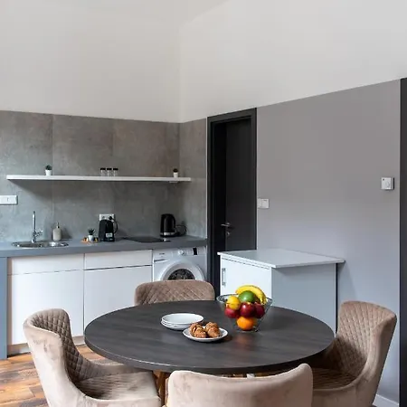 Andrassy Heritage Apartment *