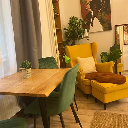 Christina By Buda Castle Apartment