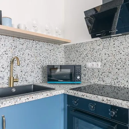 Apartmán Corvin With Balcony And Ac