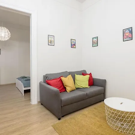Stylish & 2br *