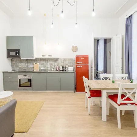 Stylish & 2br * Budapest