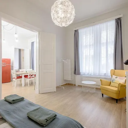 Appartamento Stylish & 2br Budapest