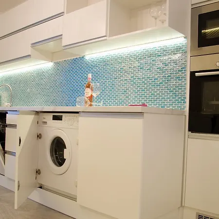 Blue Luxury Apartament *
