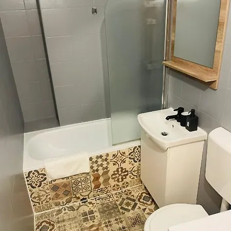 Appartamento Hegedu 5 , Stylish Budapest