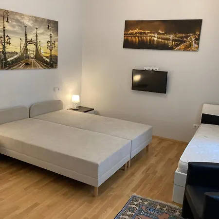 Anabelle Bed And 4* Budapešť