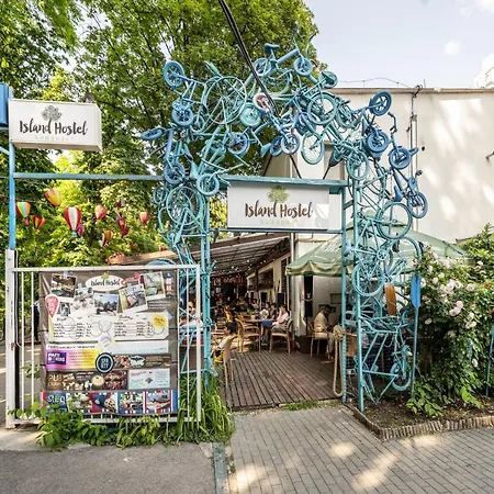 Hostel Island (adults Only) *