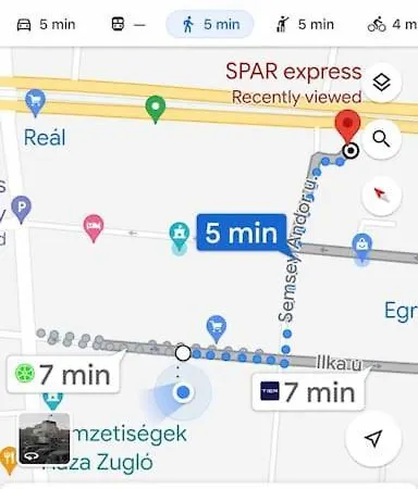 Apartment Near Park Only 5 Minutes Walk , Where Find The World Famous Szechenyi Thermal Bath Spa, Capital Circus , Museums The Is Modern And Newly Renovated ,in A Quiet And Peaceful Oasis With Ac ,smart Tv, High Speed Internet Budapest