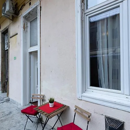 Bright & Shine Apartment Budapest