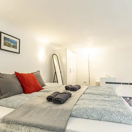 Bright & Shine Apartment Budapest