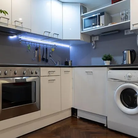 Bright & Shine Apartment Budapest