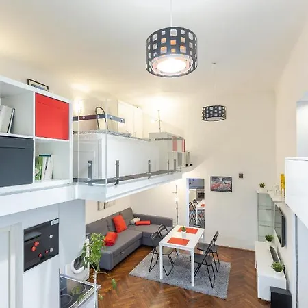 Bright & Shine Apartment Budapest