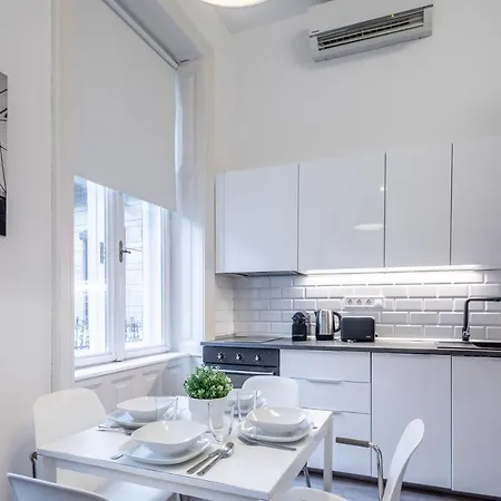 Apartment Cozy Budapest