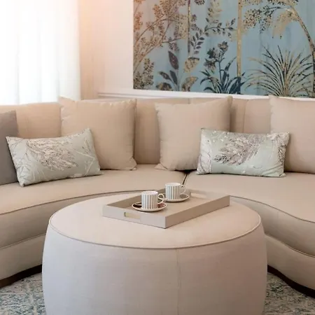 Orangehomes Luxury Next To Gellert Hill דירה *