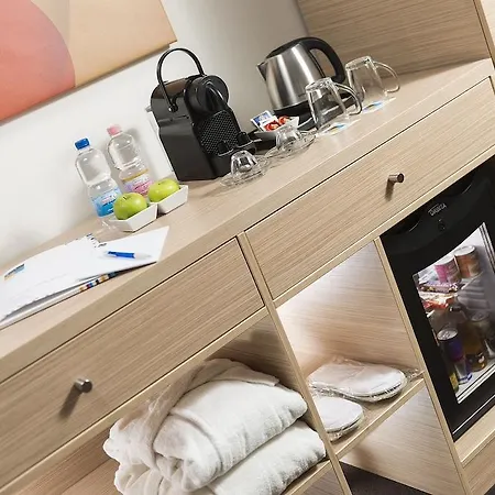 Bo33 Family & Hotell Budapest