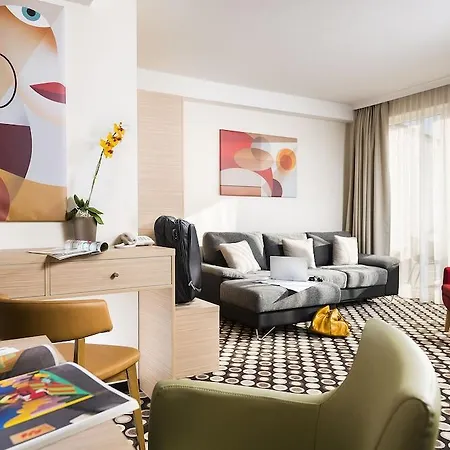 Hotell Bo33 Family & Budapest