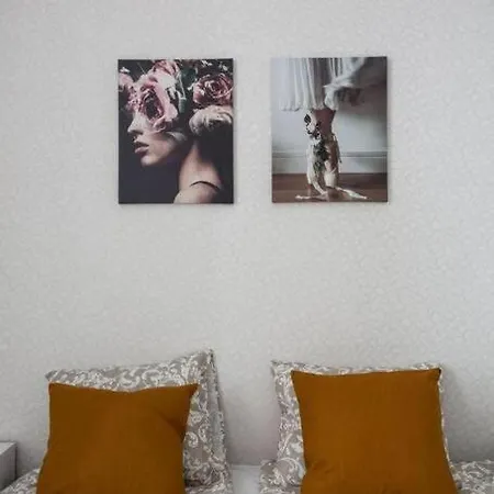 Apartment Chic, Captivating Space Near Opera House *