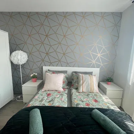 Apartment B146 Design Lux *