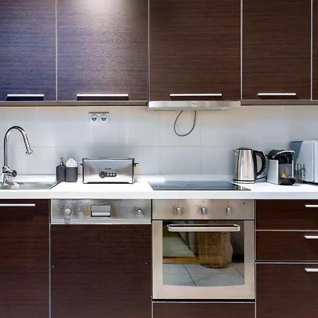 Appartamento Urban Oasis With Free Parking