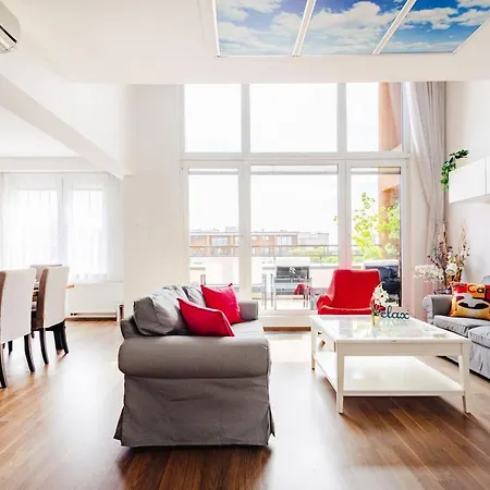 Corvin Promenade 2f Apartment, Downtown Apartment
