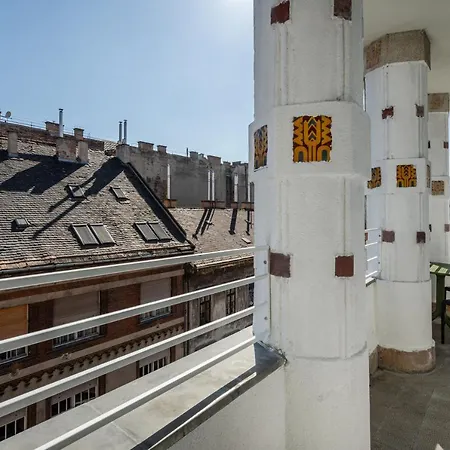 R6 - Boutique Apartments, Location By Bqa Apartment