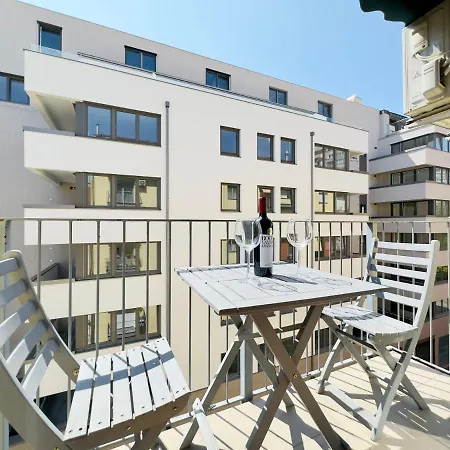 Apartment Corvin - Free Parking- *