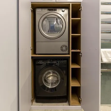 Apartment Bauhaus Luxury 2-bedroom In The Absolute Center