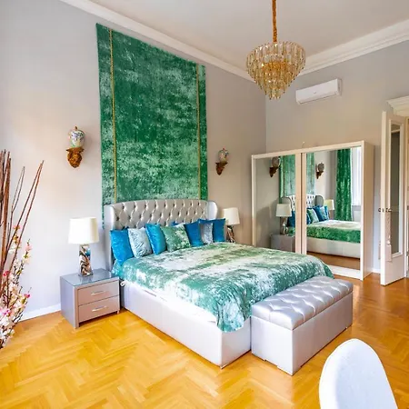 Liszt Ferenc Old Luxurious Flat Next To Synagogue Будапешт