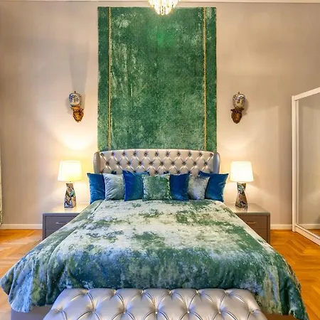 Liszt Ferenc Old Luxurious Flat Next To Synagogue * Будапешт