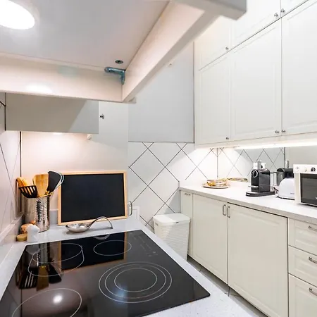 Апартаменты Liszt Ferenc Old Luxurious Flat Next To Synagogue *