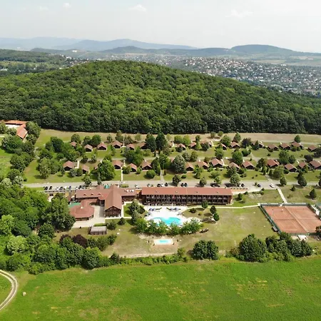 Petneházy Club Budapeste