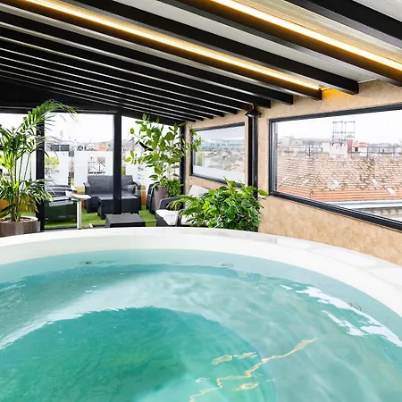 Hotell Bo33 Family & Budapest