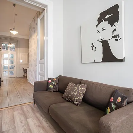 Appartement Bpr Castle Hill With Garden *