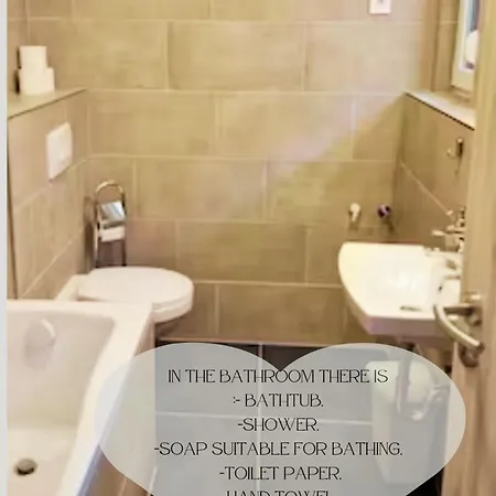 Apartment Matyas Corner Square I *