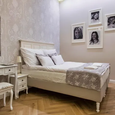 Serenity Boutique Couette-café 4*