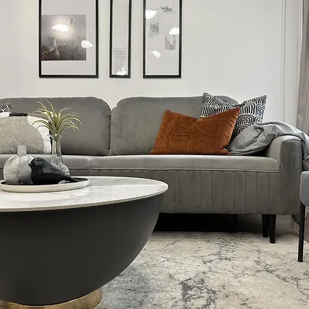 D26 Luxury Apartment