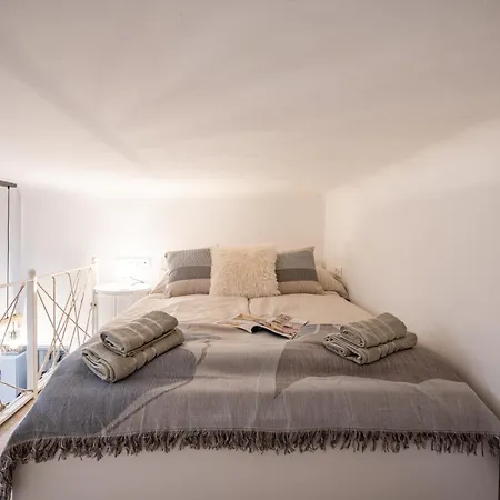 Apartament Mira